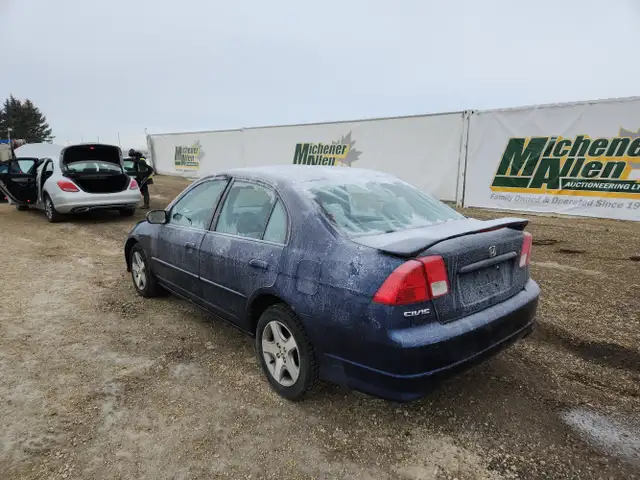 2004 Honda Civic - Photo 3