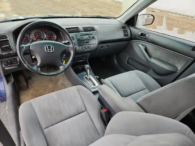 2004 Honda Civic - Photo 19