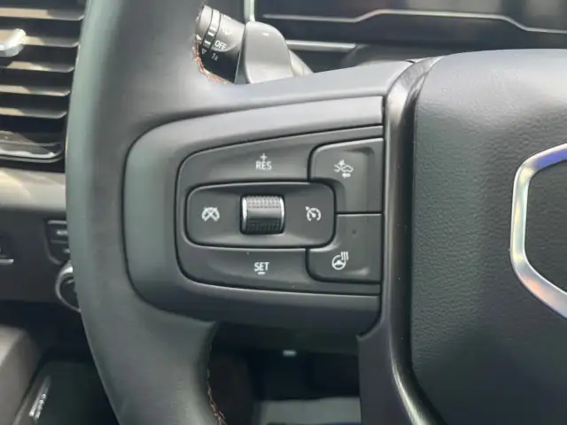 2025 GMC Sierra 1500 - Photo 14