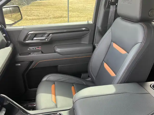 2025 GMC Sierra 1500 - Photo 18