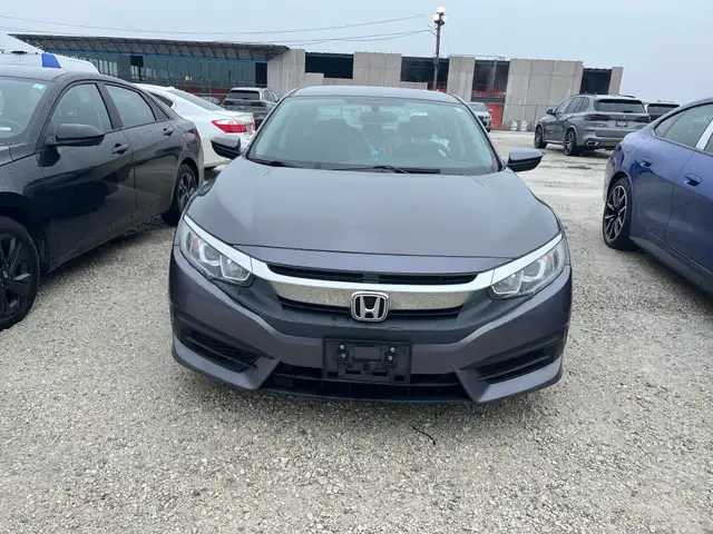 2017 Honda Civic 4dr CVT LX