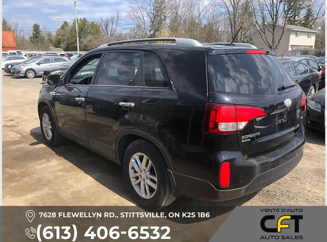 2014 KIA Sorento LX - Photo 5