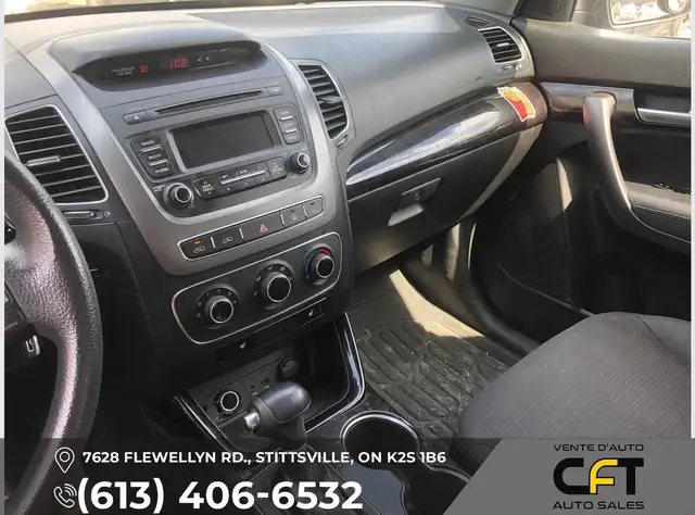 2014 KIA Sorento LX - Photo 8