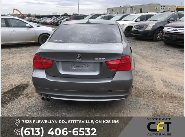 2011 BMW 3-Series 323i - Photo 5