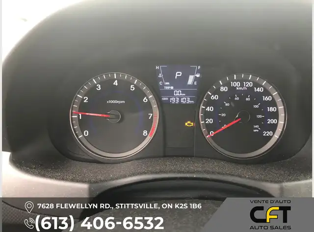 2013 Hyundai Accent SE - Photo 9