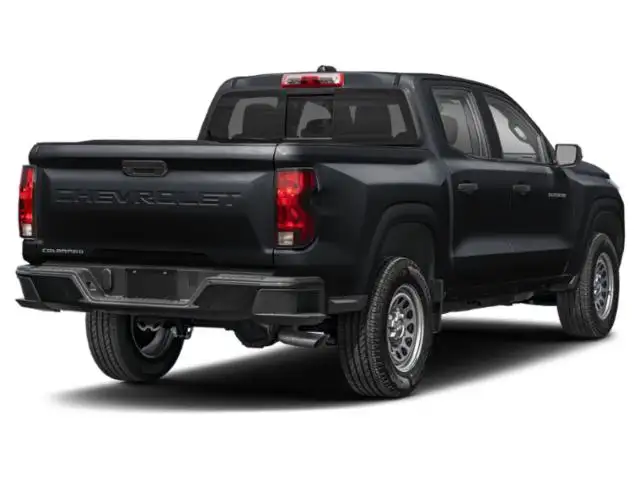 2026 Chevrolet Colorado 4WD Trail Boss - Photo 2