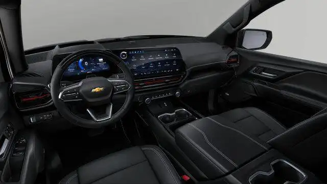 2026 Chevrolet Silverado EV Max Range LT - Photo 4