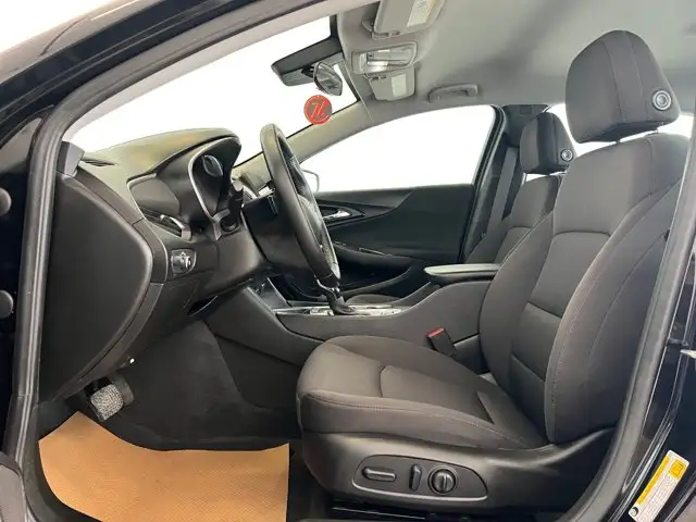 2024 Chevrolet Malibu 1LT - Photo 12