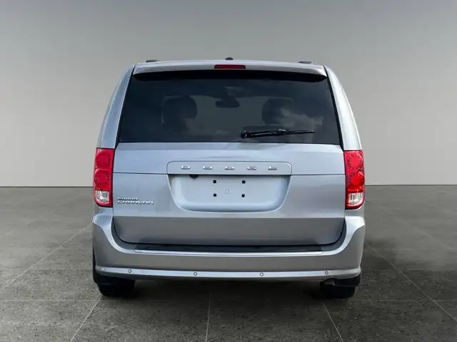 2020 Dodge Grand Caravan Premium Plus - Photo 5