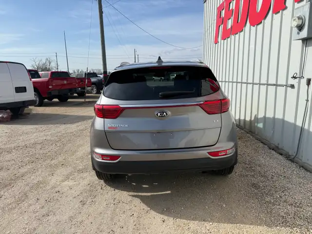 2017 Kia Sportage EX AWD - Photo 3