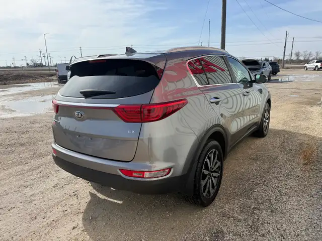 2017 Kia Sportage EX AWD - Photo 4