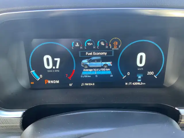 2023 Ford F150 PLATINUM Crew 4x4 FX4 | Heated and Cooled Bucket - Photo 13