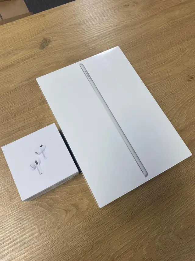iPad 9th Gen BNIB   AirPods   Fast Charger – Delivery Available - Photo 3