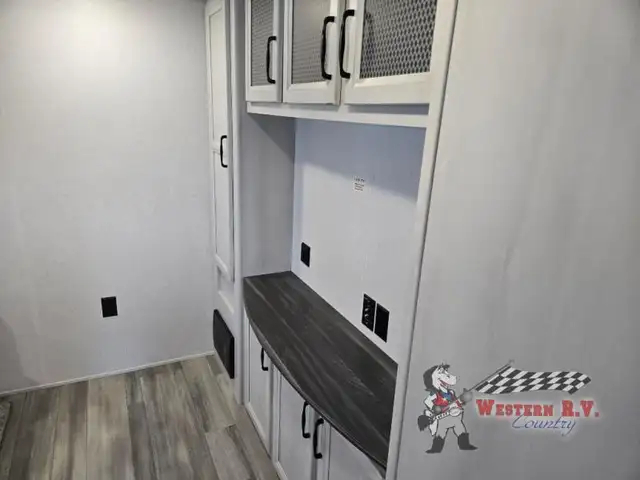 2024 Keystone RV Sprinter Limited 3590LFT - Photo 19