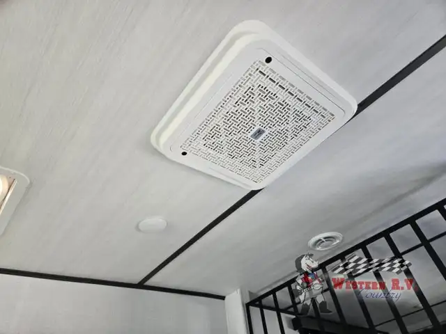 2024 Keystone RV Sprinter Limited 3590LFT - Photo 34