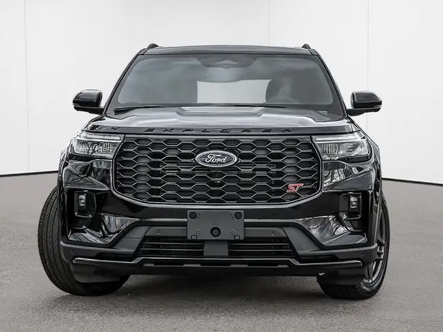 2026 Ford Explorer ST - Photo 3