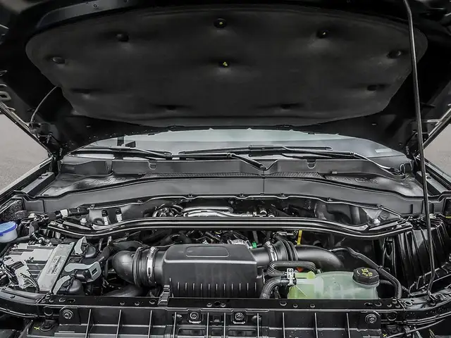 2026 Ford Explorer ST - Photo 7
