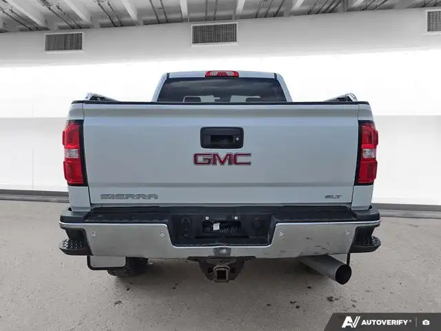 2018 GMC Sierra 2500HD SLT - Photo 4
