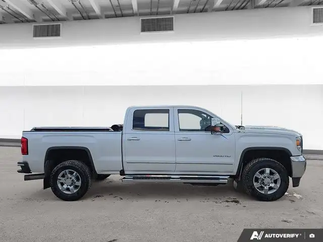 2018 GMC Sierra 2500HD SLT - Photo 6