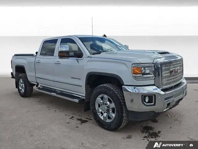 2018 GMC Sierra 2500HD SLT - Photo 7