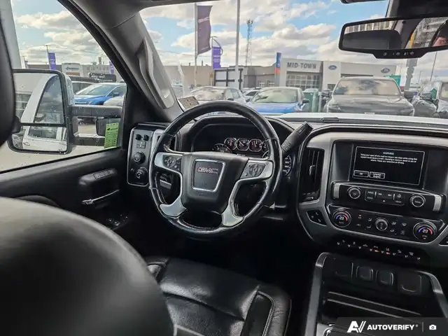 2018 GMC Sierra 2500HD SLT - Photo 9