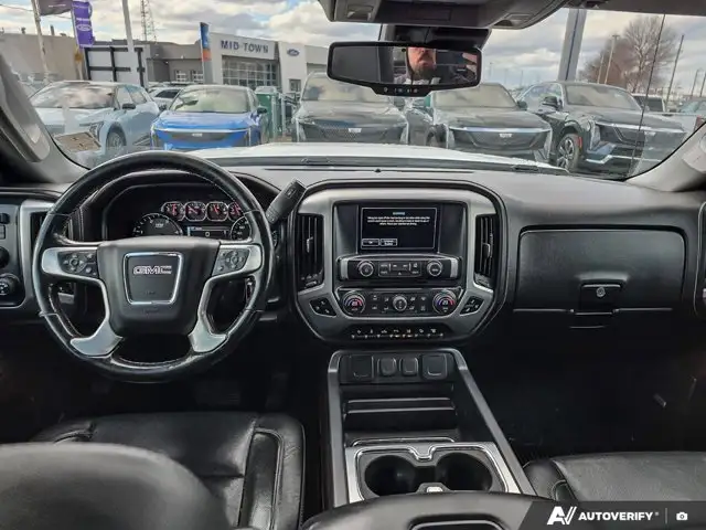 2018 GMC Sierra 2500HD SLT - Photo 10