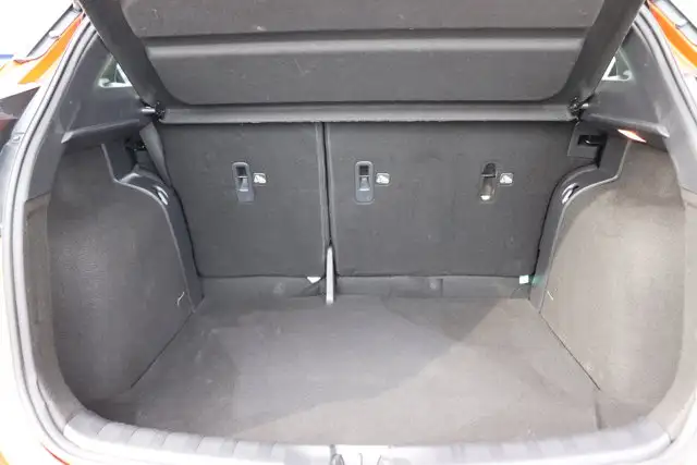 2023 Nissan Kicks SV - Photo 8