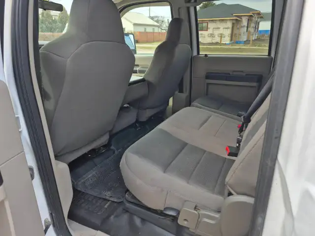 2010 Ford Super Duty F-250 SRW - Photo 9