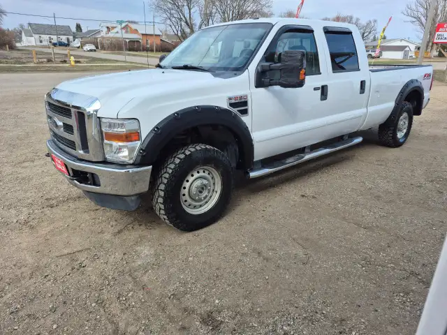 2010 Ford Super Duty F-250 SRW - Photo 11