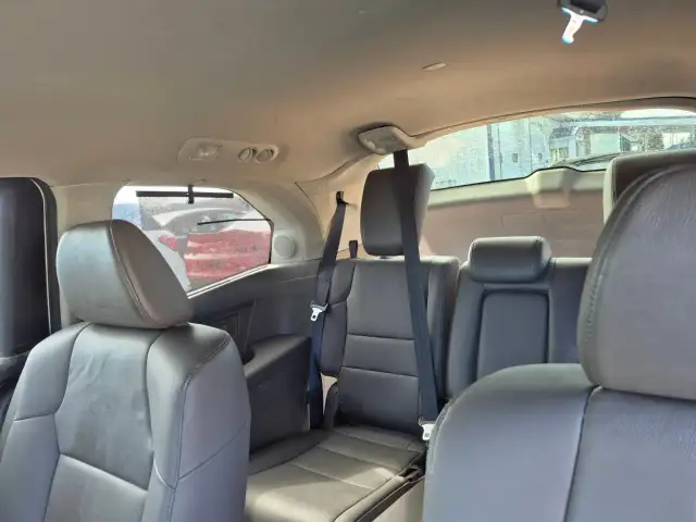 2015 Honda Odyssey - Photo 21