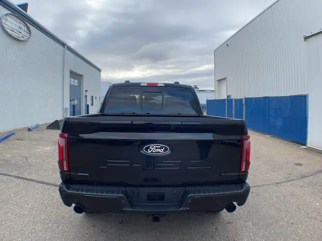 2026 Ford F-150 Lariat 501A - Photo 4