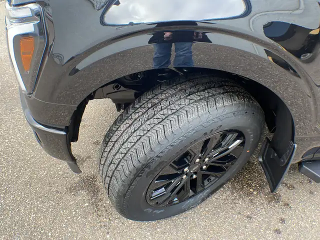 2026 Ford F-150 Lariat 501A - Photo 10