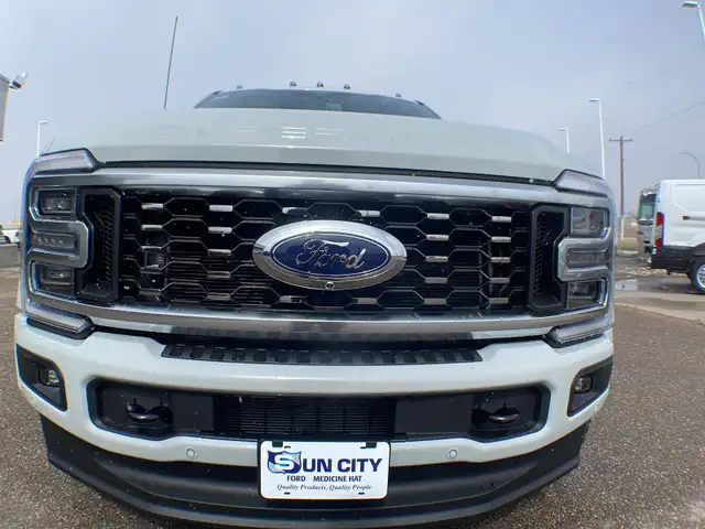 2026 Ford Super Duty F-450 Dually Platinum FX4 773A - Photo 14