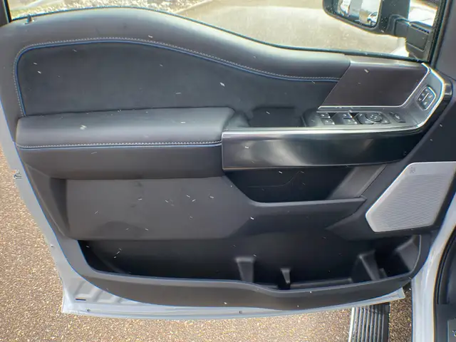 2026 Ford Super Duty F-450 Dually Platinum FX4 773A - Photo 18