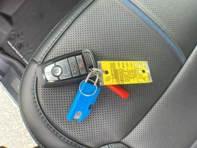 2026 Ford Super Duty F-450 Dually Platinum FX4 773A - Photo 27