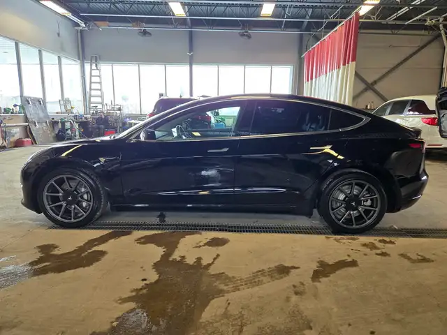 2019 Tesla Model 3 Full Self Driving Package Included! - Photo 8