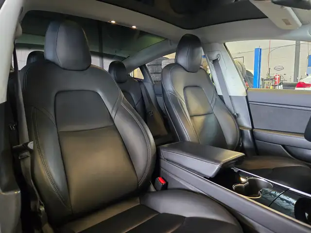 2019 Tesla Model 3 Full Self Driving Package Included! - Photo 12