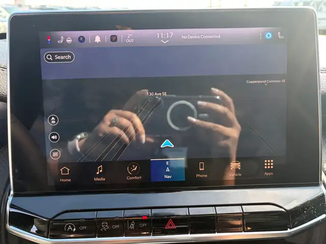 2024 Jeep Compass Altitude 4x4 • One Owner • Remote Start - Photo 19