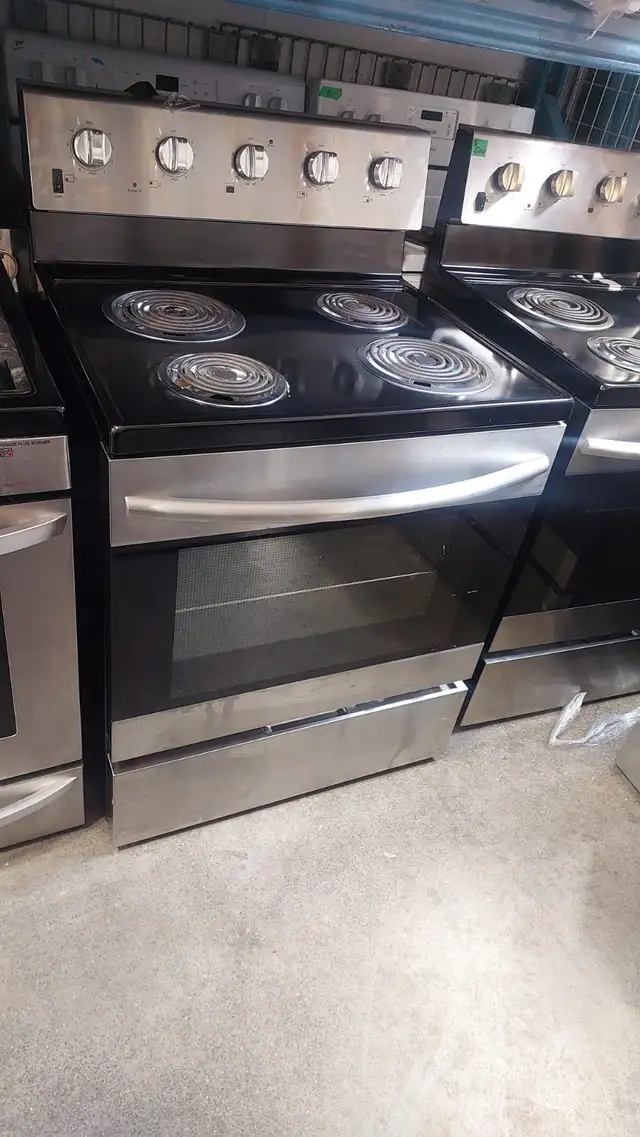 Stove - 30 Element 5.0 cu ft EECR34MES - CA Coil  Electric Range - Photo 2