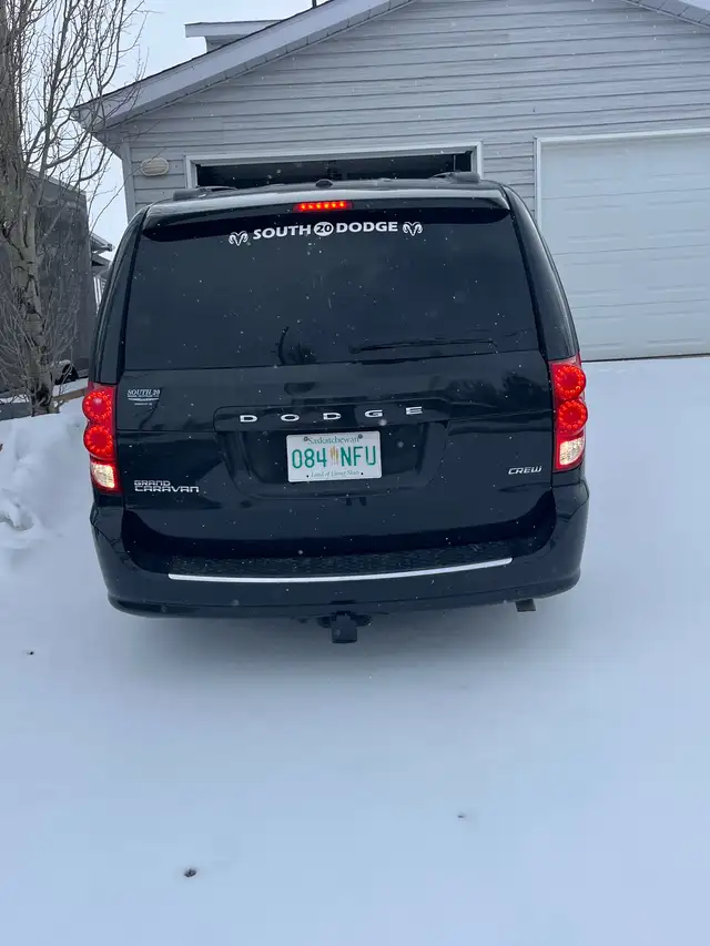 2017 Dodge Grand Caravan Crew - Photo 3