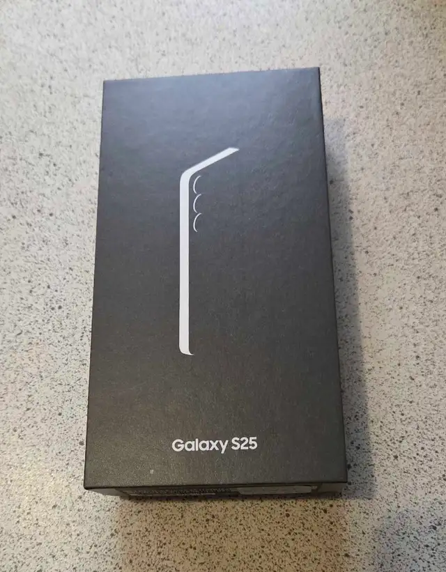 SAMSUNG S25 JUST 6 MONTHS OLD - Photo 3