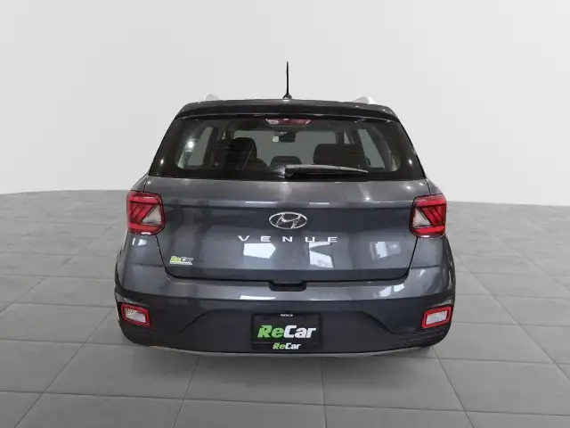 2025 Hyundai Venue Preferred Preferred | Heated Seats | Lane... - Photo 5