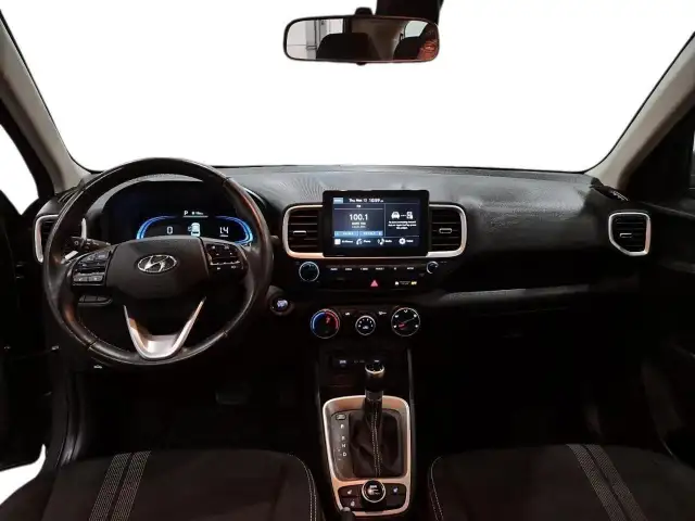 2025 Hyundai Venue Preferred Preferred | Heated Seats | Lane... - Photo 8