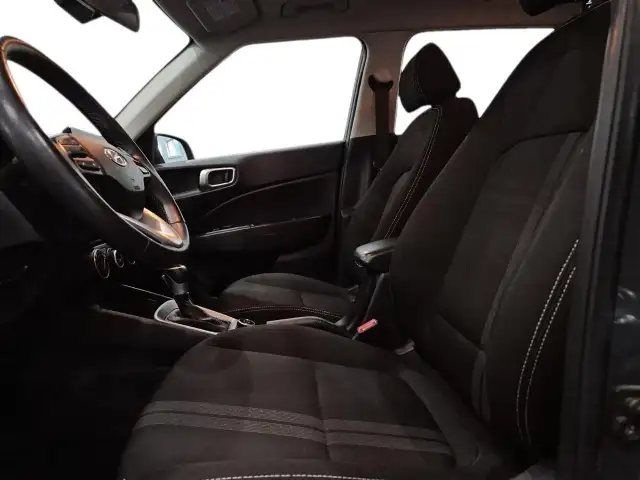 2025 Hyundai Venue Preferred Preferred | Heated Seats | Lane... - Photo 11