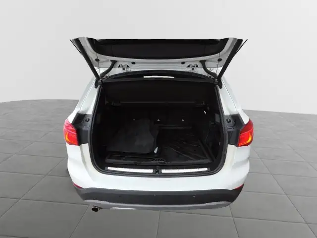 2017 BMW X1 xDrive28i xDrive28i | Leather | Pano sunroof - Photo 8