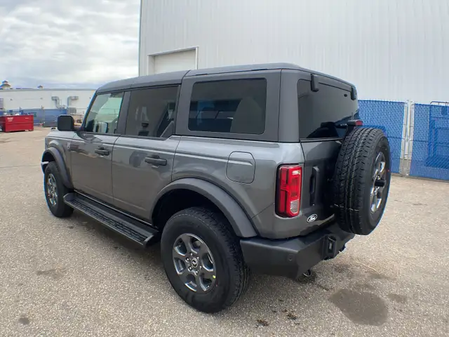 2026 Ford Bronco Big Bend 4dr 222A - Photo 3