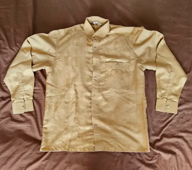 NEW MEN'S FORMAL LONG SLEEVE SHIRT (LARGE - 2 QTY) - Photo 2