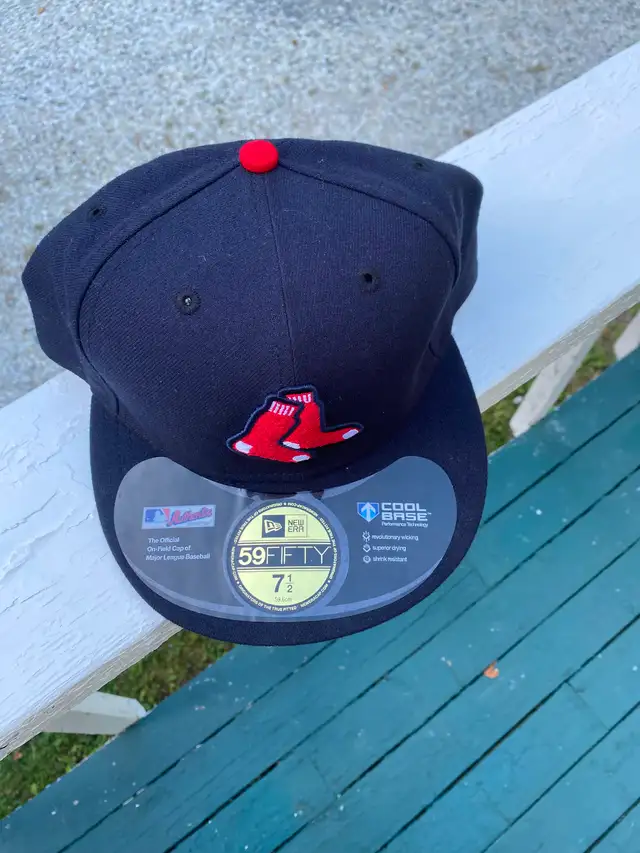 Never Used Boston Red Sox Ball Cap - Photo 2