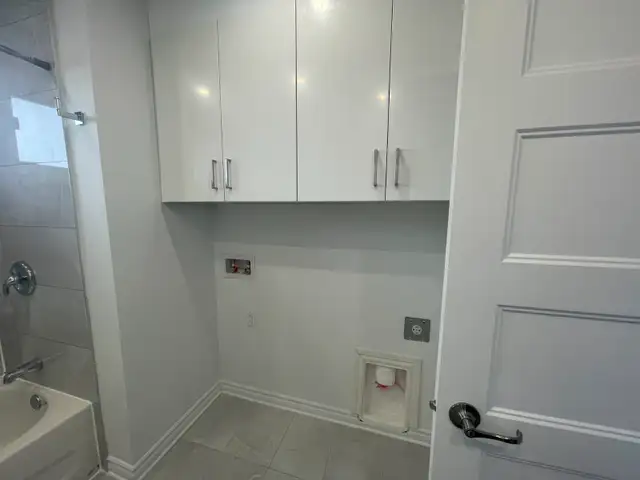 Apartement 4 1/2 à louer- rénové 1ere étage - Photo 5