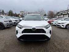 2020 Toyota RAV4 LE - Photo 2